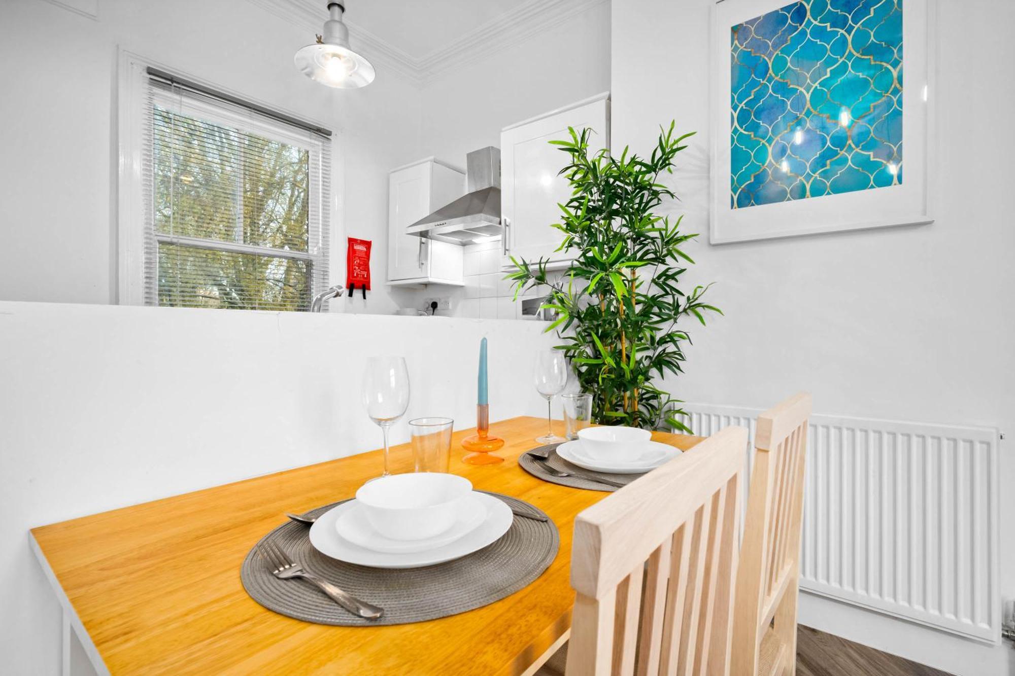 Luxury Apartment - Wolverhampton - Netflix - Smart Tv - Fast Wifi - 7Apc Eksteriør billede