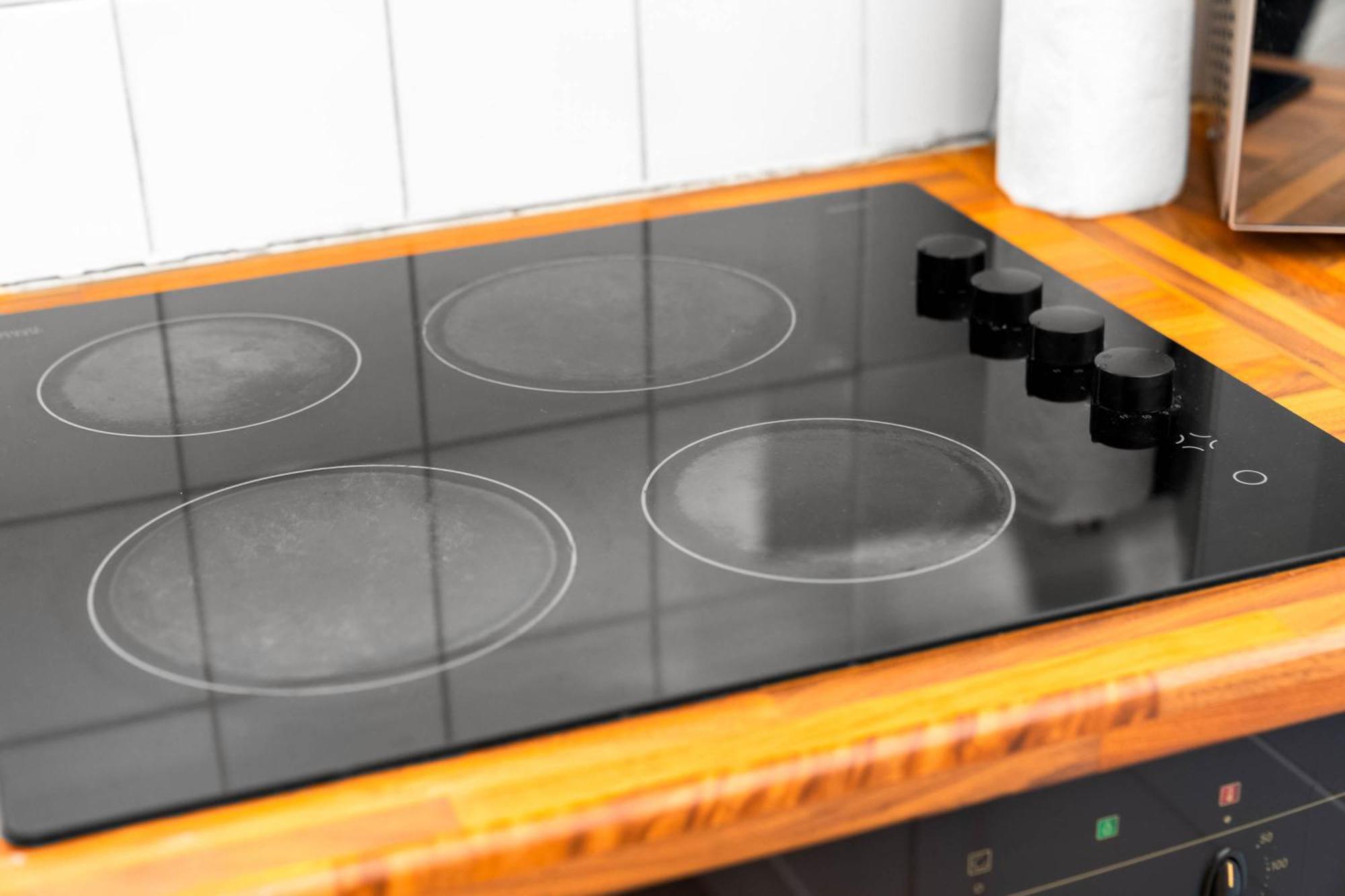 Luxury Apartment - Wolverhampton - Netflix - Smart Tv - Fast Wifi - 7Apc Eksteriør billede